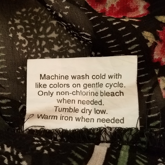 Earthbound Trading Co Boho Fringe Flowy Top - Picture 4 of 5